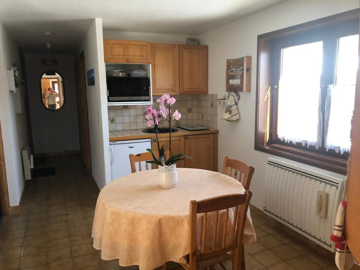 Chatel: 3 Pieces, Terrasse, Animaux Admis, Parking - Fr-1-198-257 Apartment